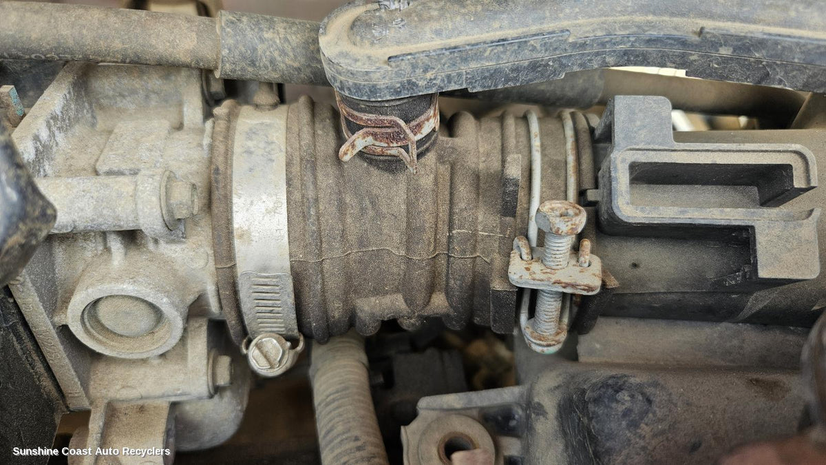 2010-2016 Nissan Micra Air Cleaner Duct Hos