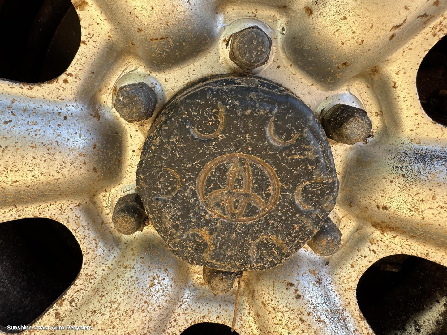 1998 Toyota Prado Wheel Cover Hub Cap