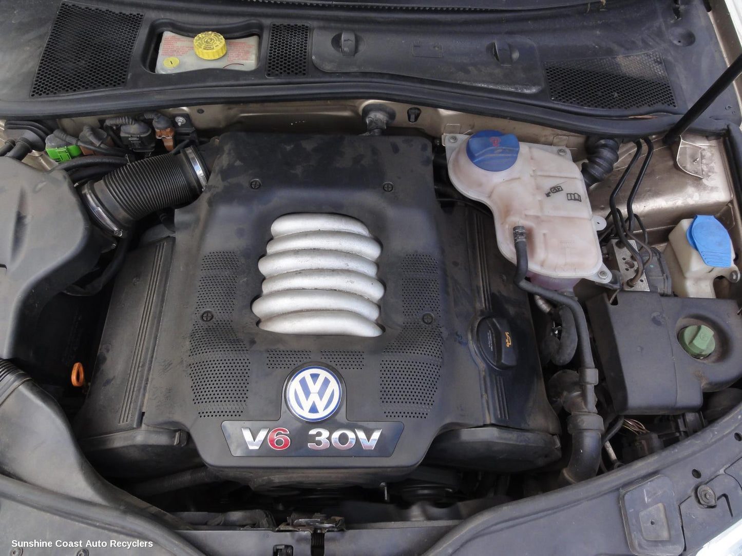 2003 Volkswagen Passat Air Flow Meter