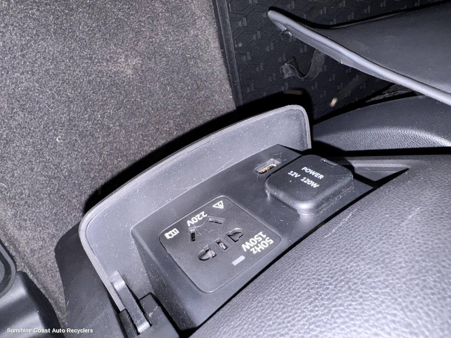 2022 Ldv D90 Misc Switch Relay
