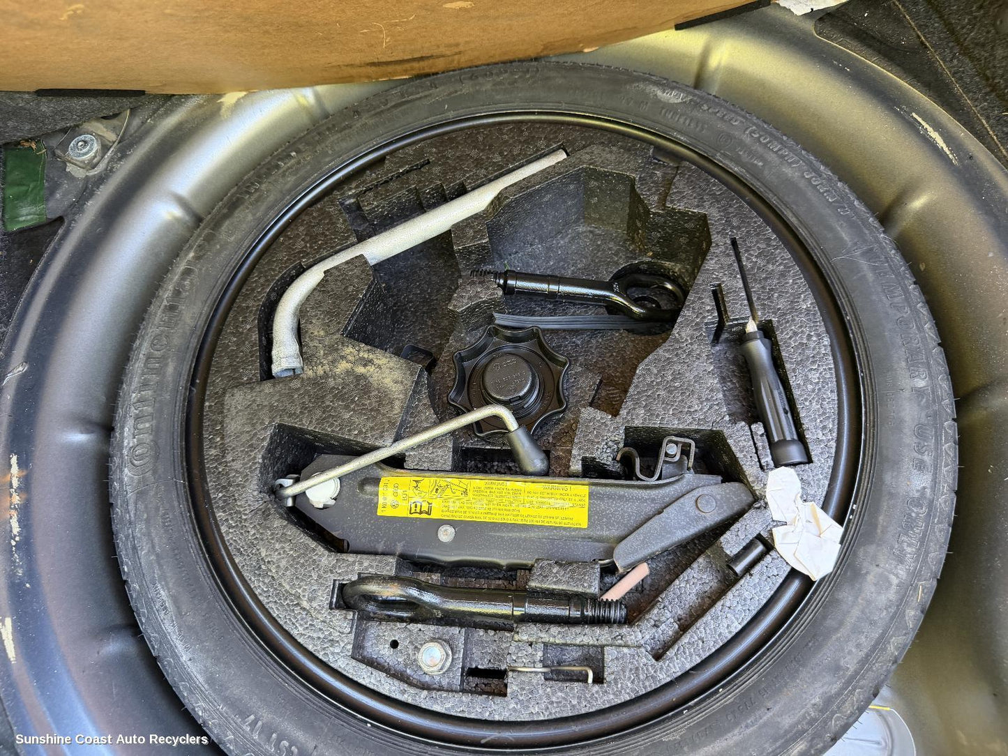 2007-2014 Volkswagen Eos Jack Tool Kit