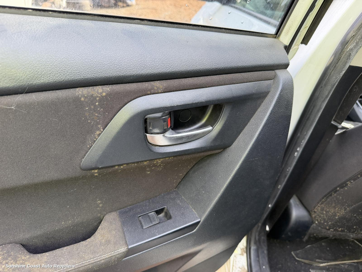 2015-2018 Toyota Corolla Door Handle