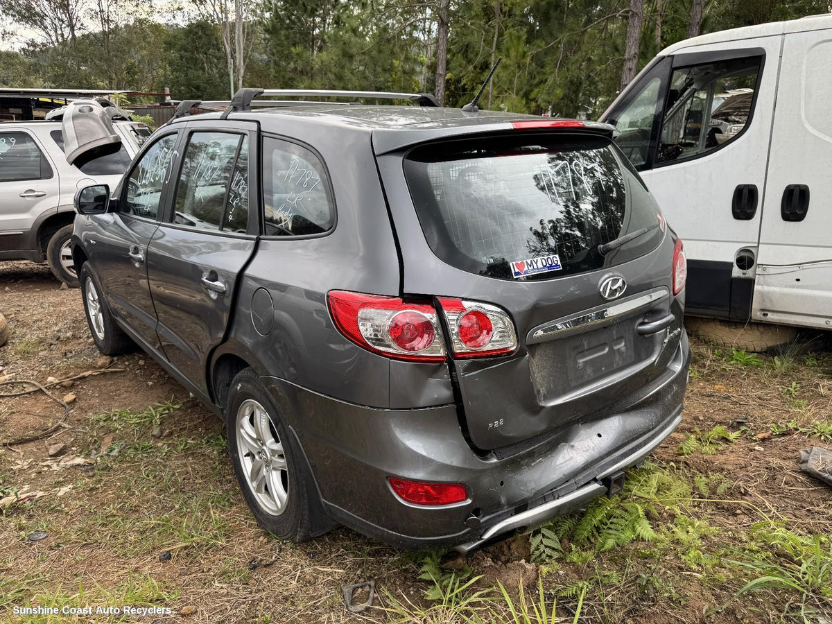 2005-2012 Hyundai Santa Fe Courtesy Light