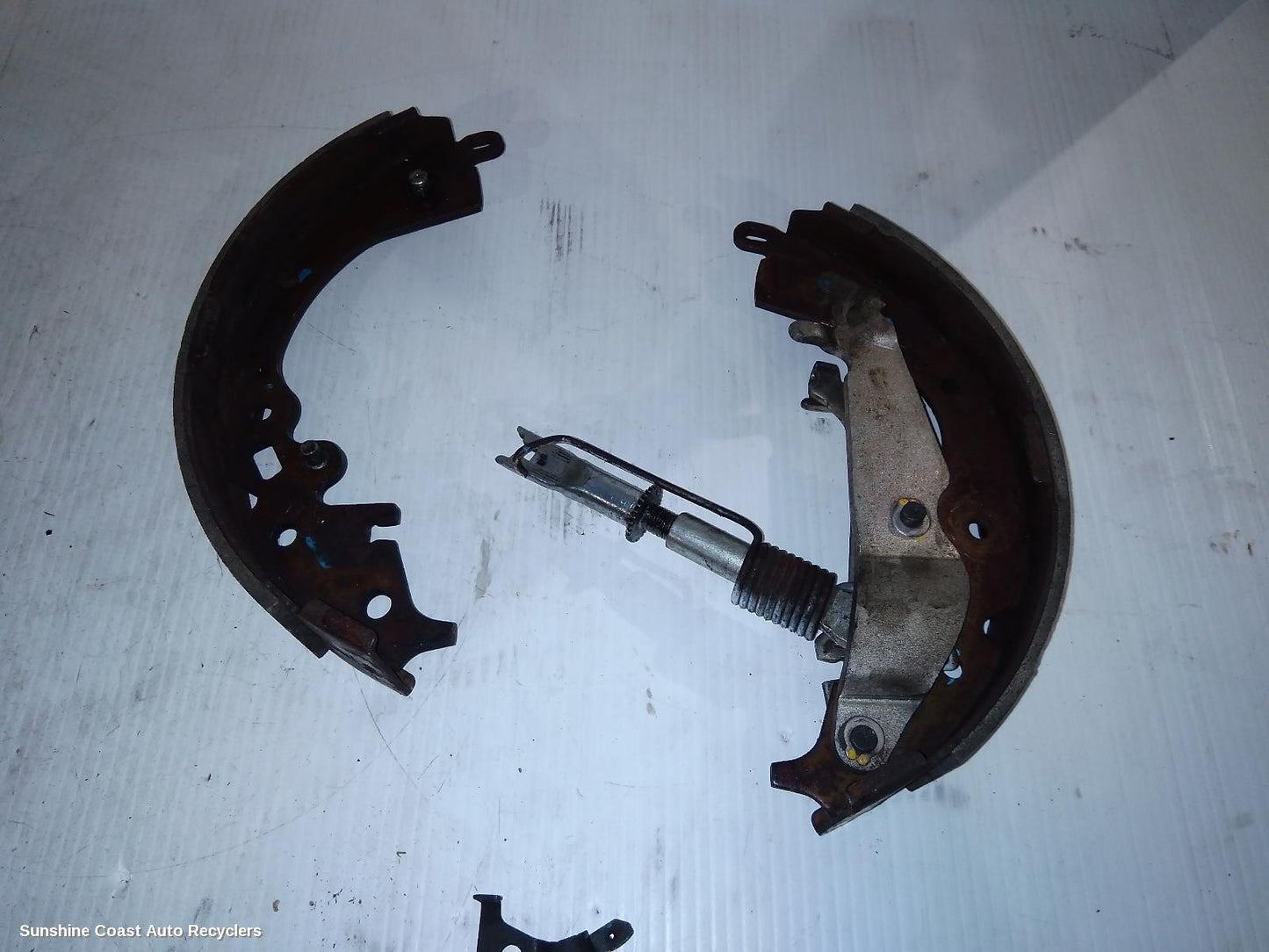 2005-2019 Toyota Hiace Rear Brake Disc Drum