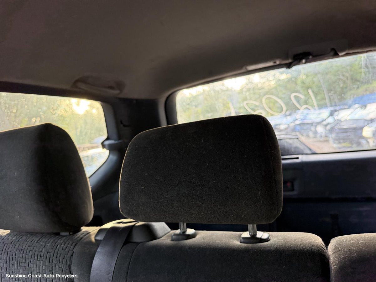 2003-2009 Toyota Prado Headrest