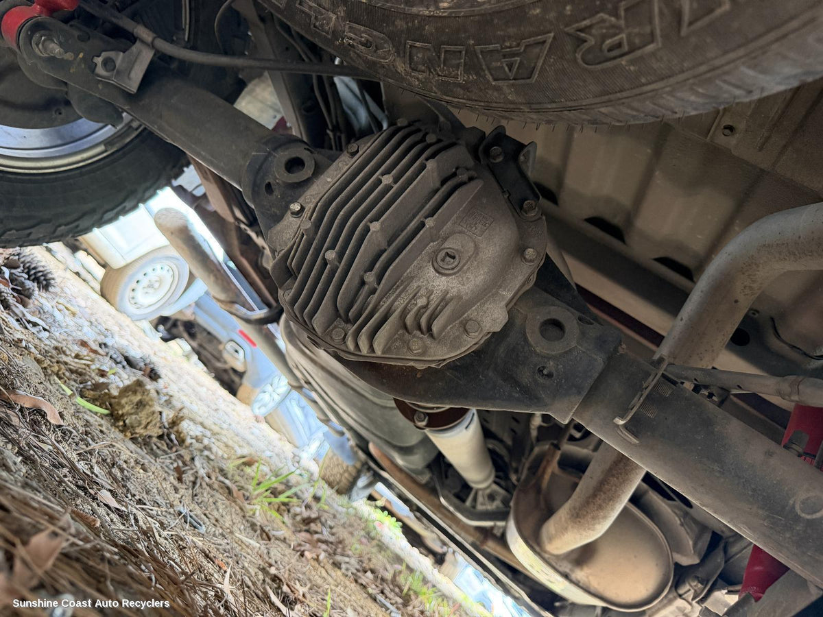 2005-2015 Nissan Navara Rear Diff Assembly