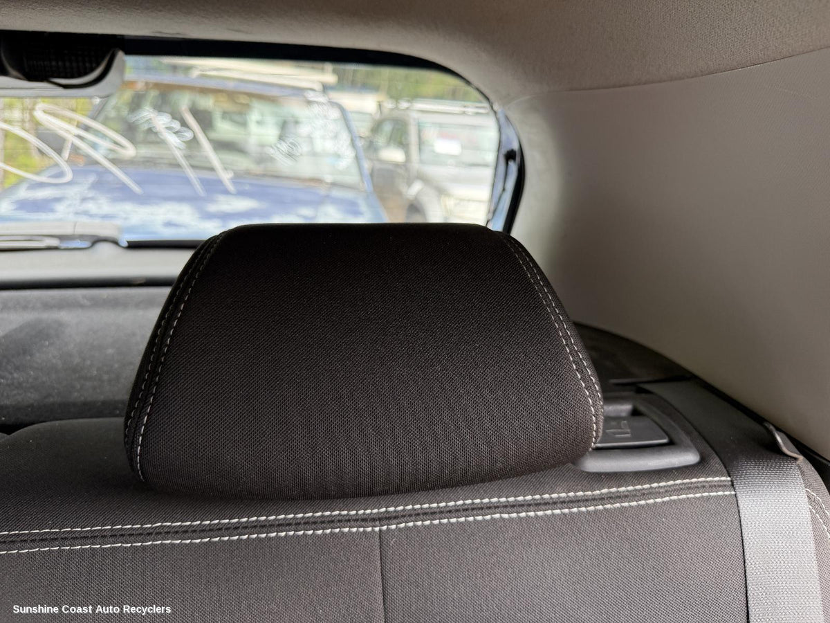 2019-2026 Hyundai Venue Headrest