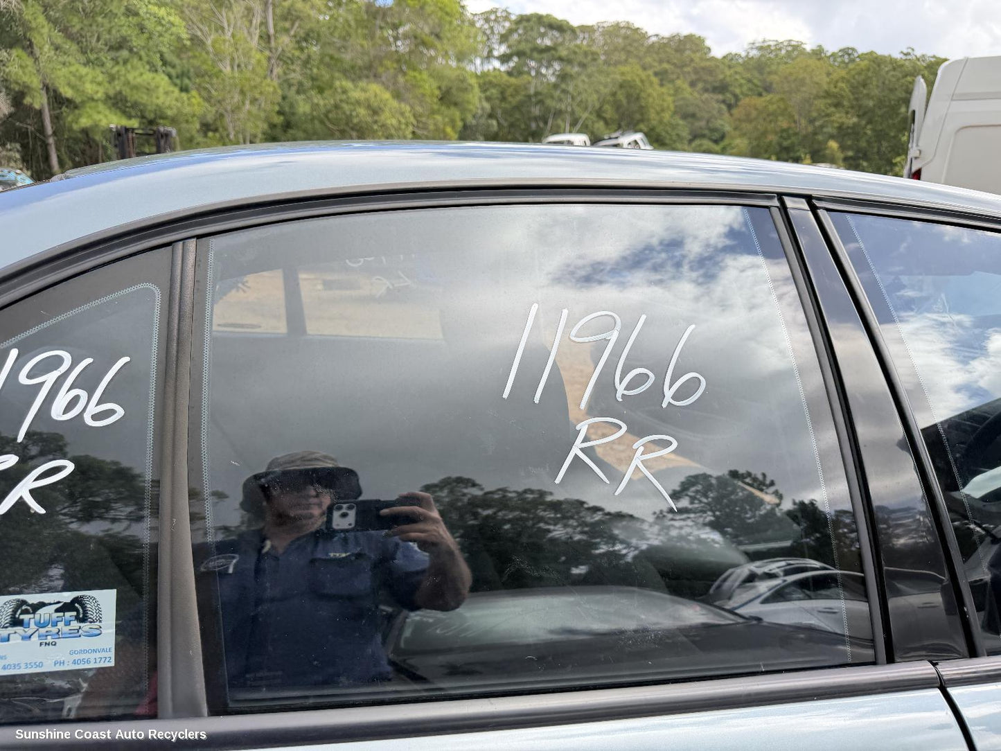 2002-2007 Holden Commodore Right Rear Door Window