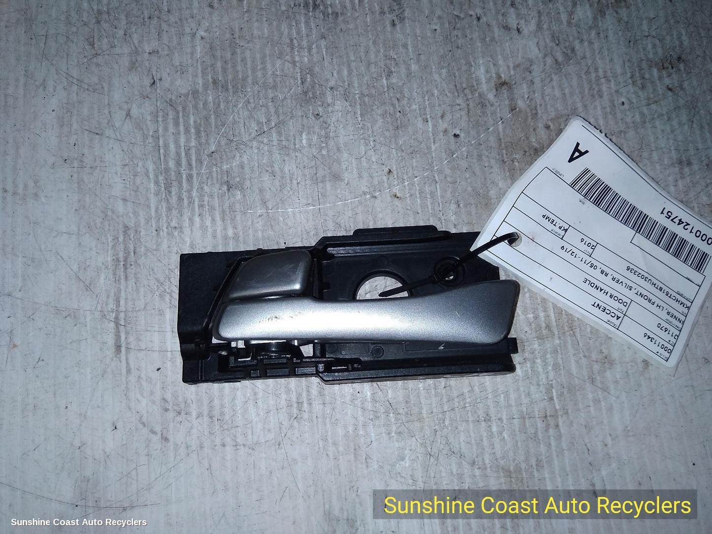 2016 Hyundai Accent Door Handle