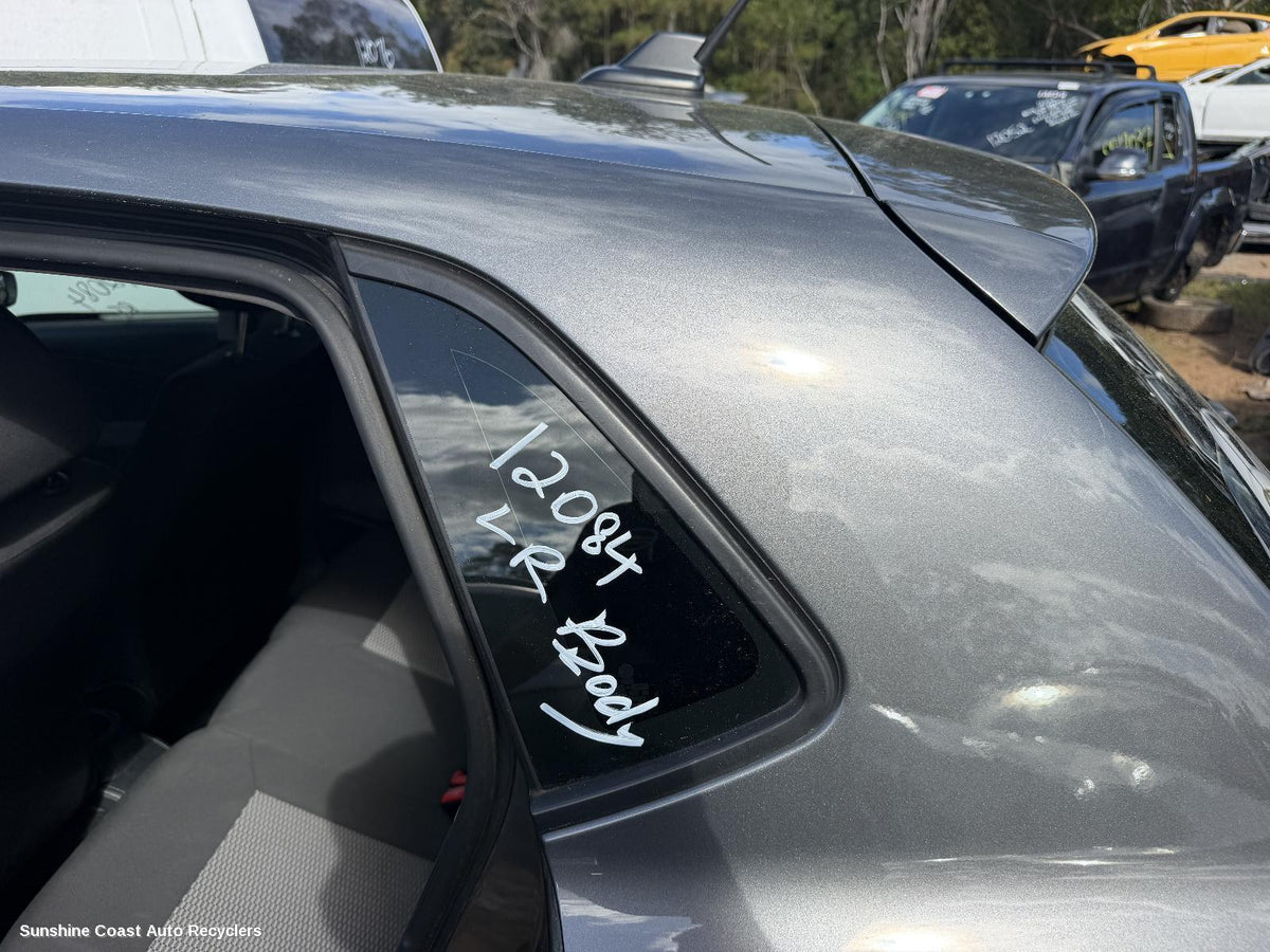 2010-2014 Volkswagen Polo Left Rear Side Glass