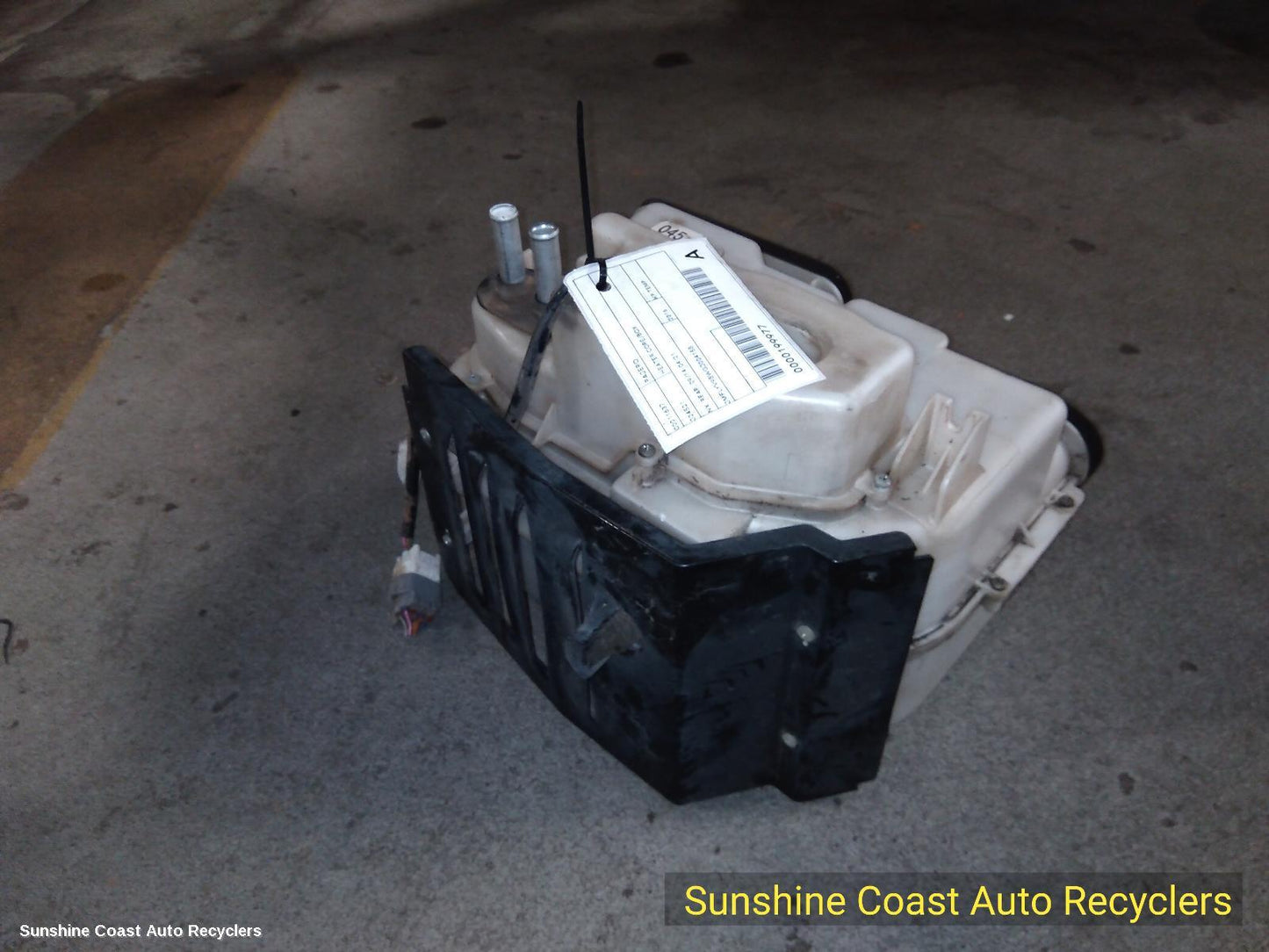 2016 Mitsubishi Pajero Heater Core Box