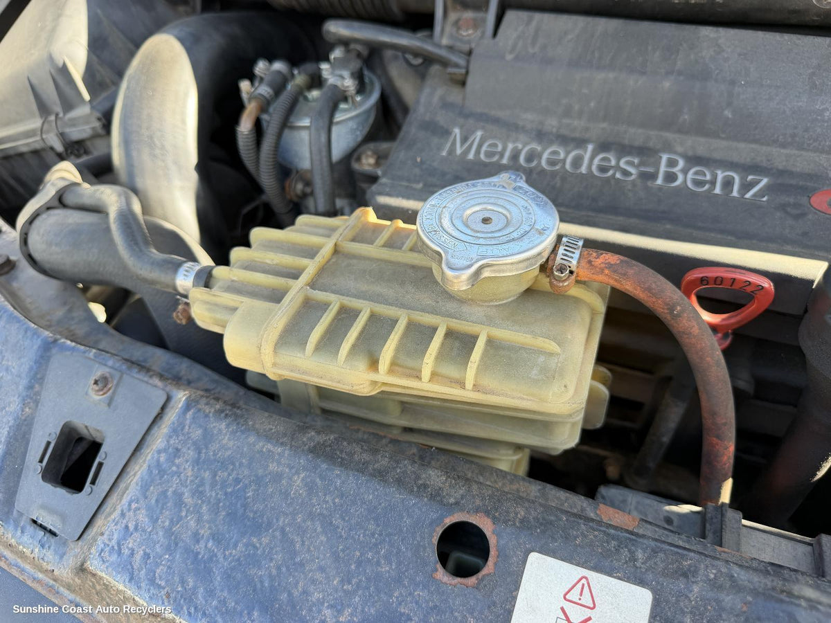 1998-2004 Mercedes Vito Radiator
