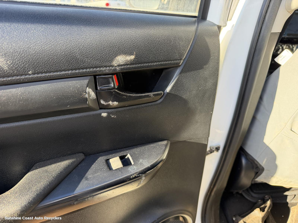 2015-2025 Toyota Hilux Door Handle