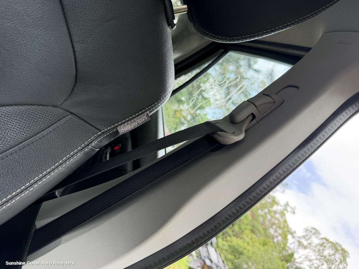 2013-2022 Suzuki S-cross Seatbelt Stalk