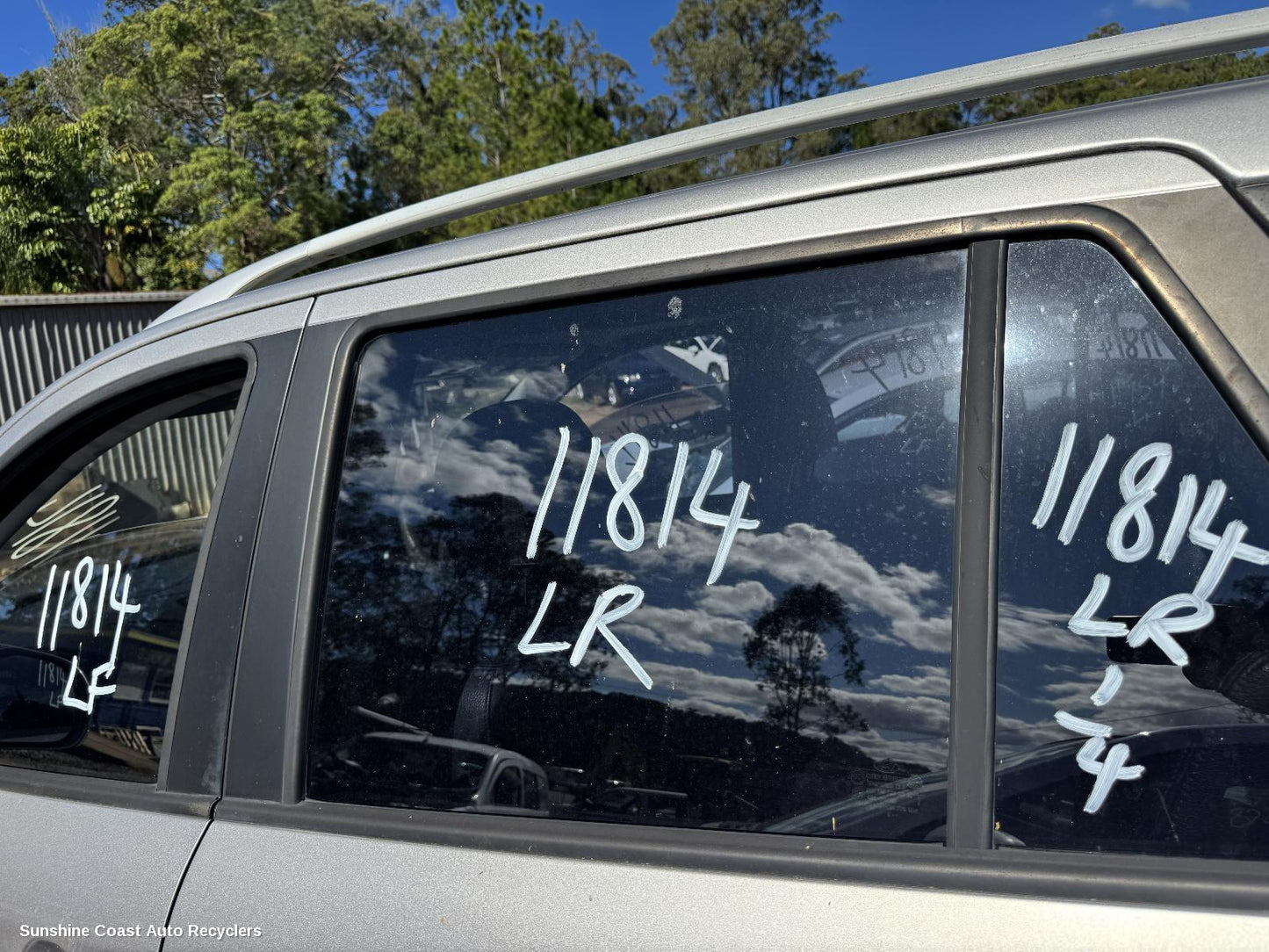 2009 Hyundai Santa Fe Left Rear Door Window