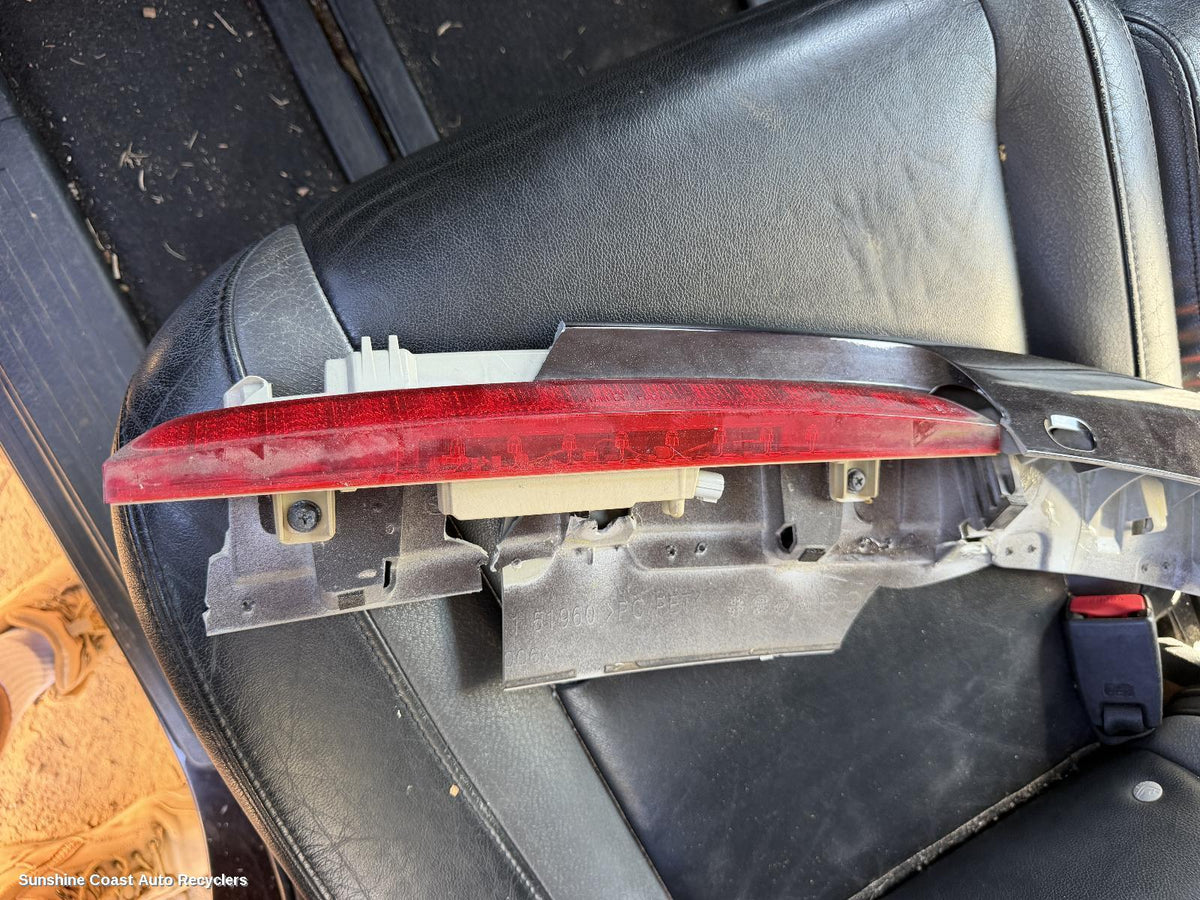 2007-2015 Mazda Cx9 High Level Stoplight