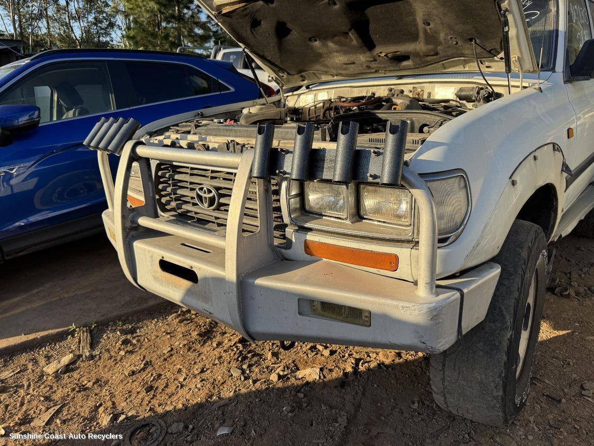 1990-1998 Toyota Landcruiser Front Bumper