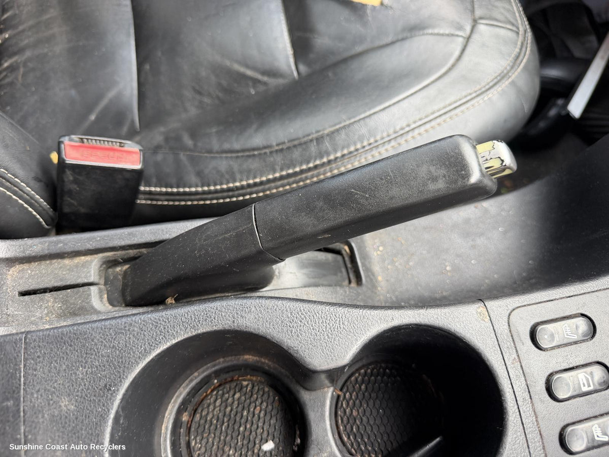 2007-2014 Nissan Dualis Handbrake Lever