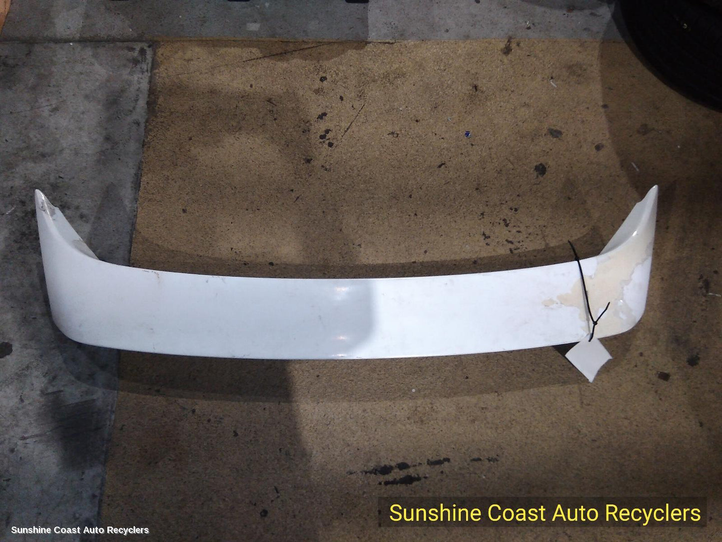 2005 Toyota Camry Rear Spoiler