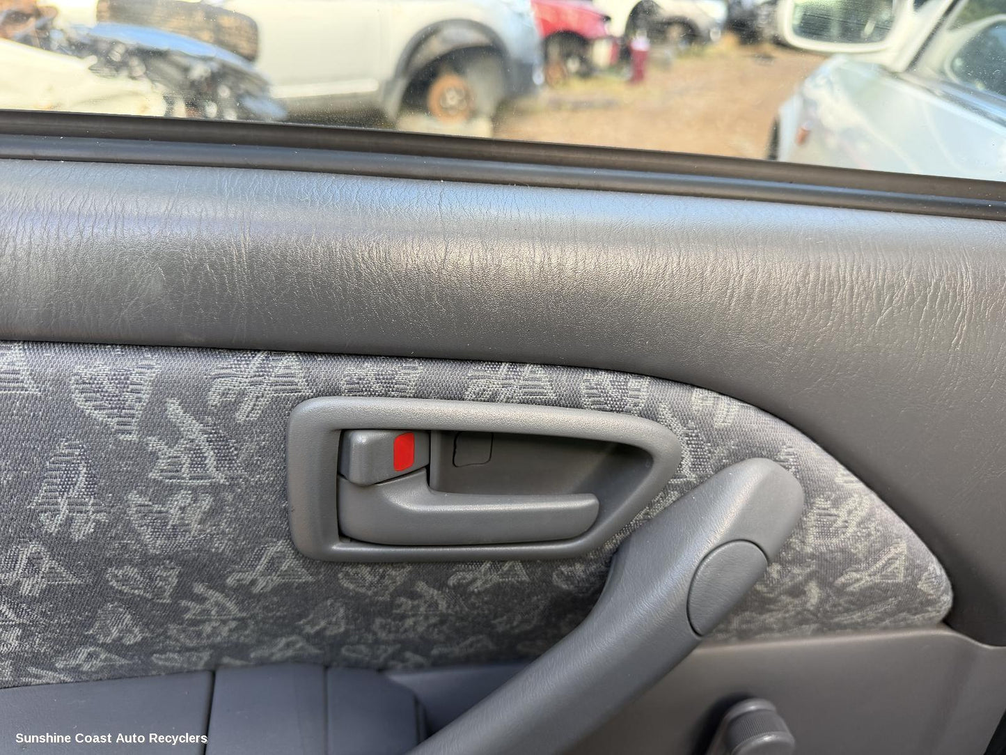 1997-2002 Toyota Camry Door Handle