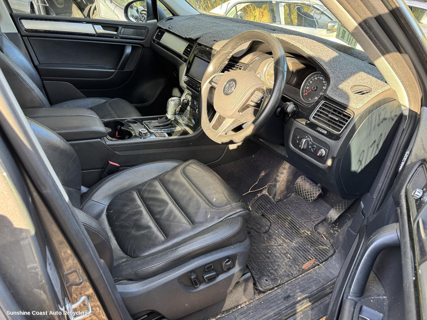 2010-2018 Volkswagen Touareg Door Handle
