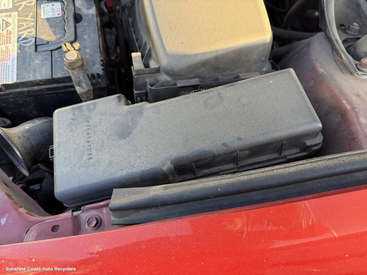 2002-2006 Toyota Camry Fuse Box