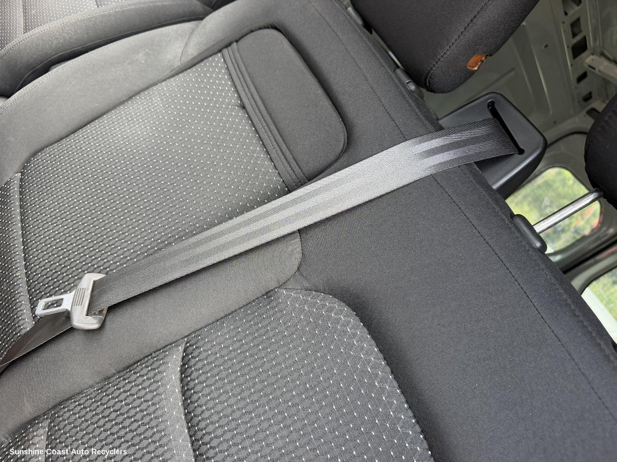2020-2026 Ldv Deliver 9 Front Seat