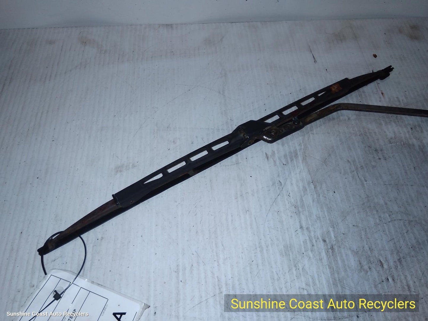 1993 Mitsubishi Pajero Wiper Arm