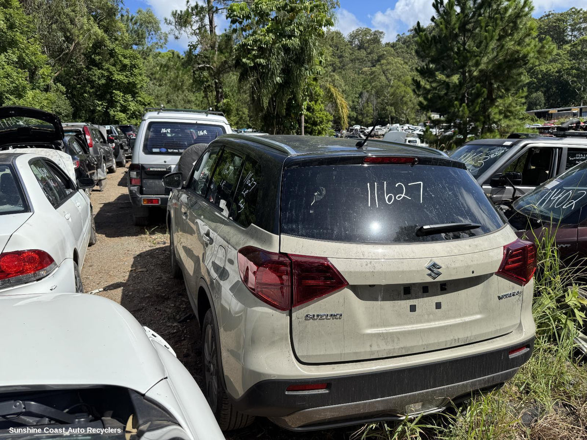2015-2026 Suzuki Vitara Left Guard Liner