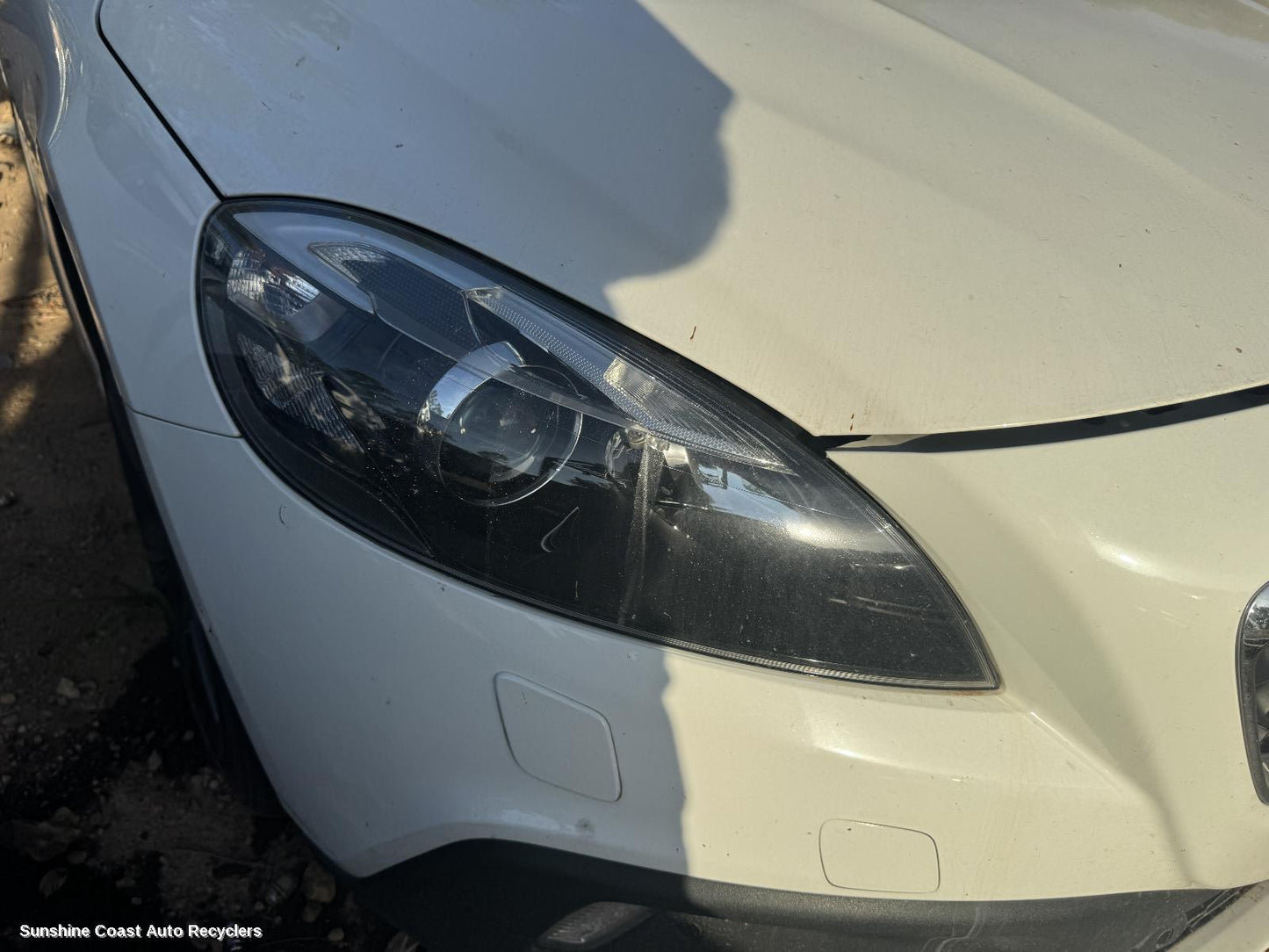 2013-2019 Volvo S40 Right Headlamp