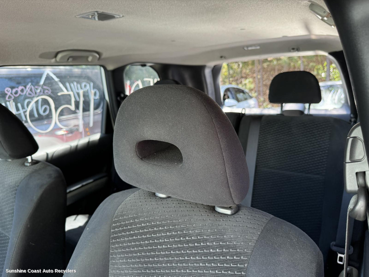 2012 Nissan Xtrail Headrest