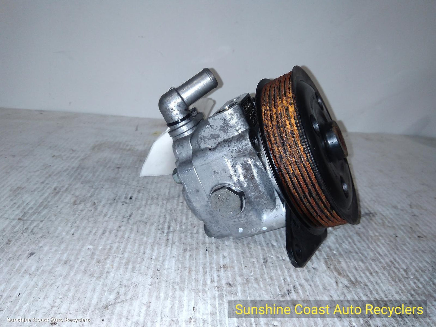 2010 Land Rover Discovery Steering Pump