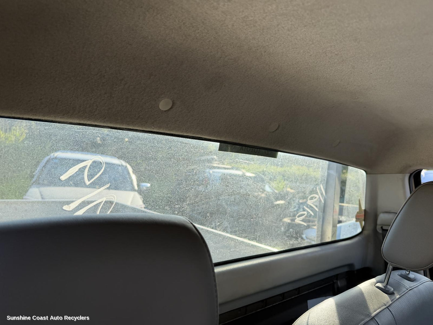 2005-2015 Toyota Hilux Rear Tailgate Glass