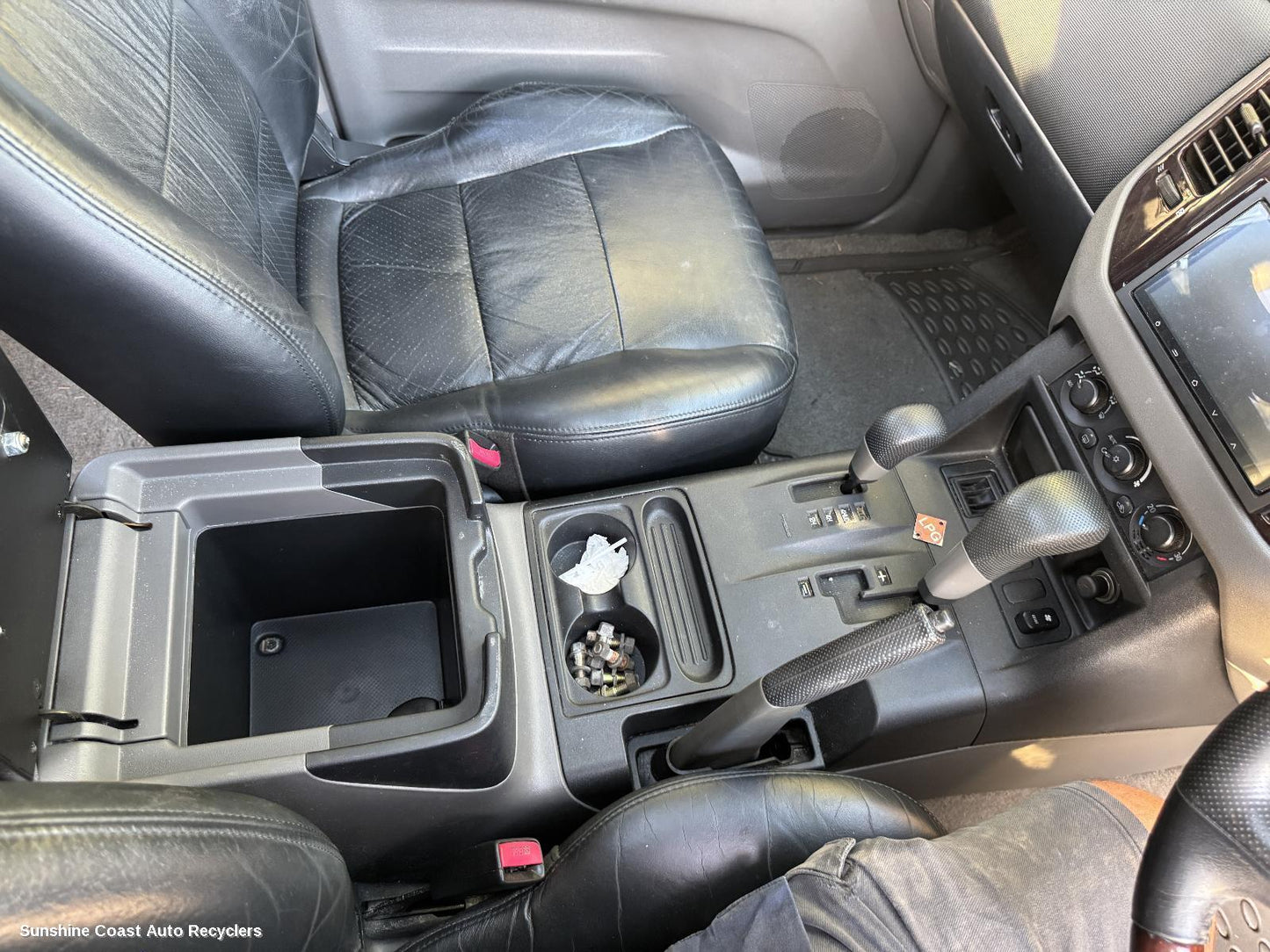 2002 Mitsubishi Pajero Gear Stick Shifter