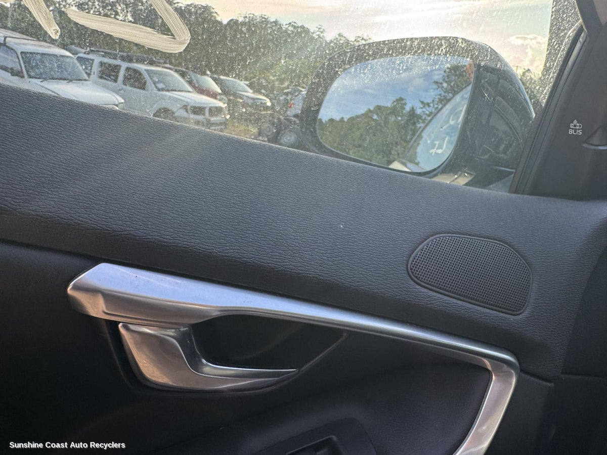 2013-2019 Volvo S40 Door Handle