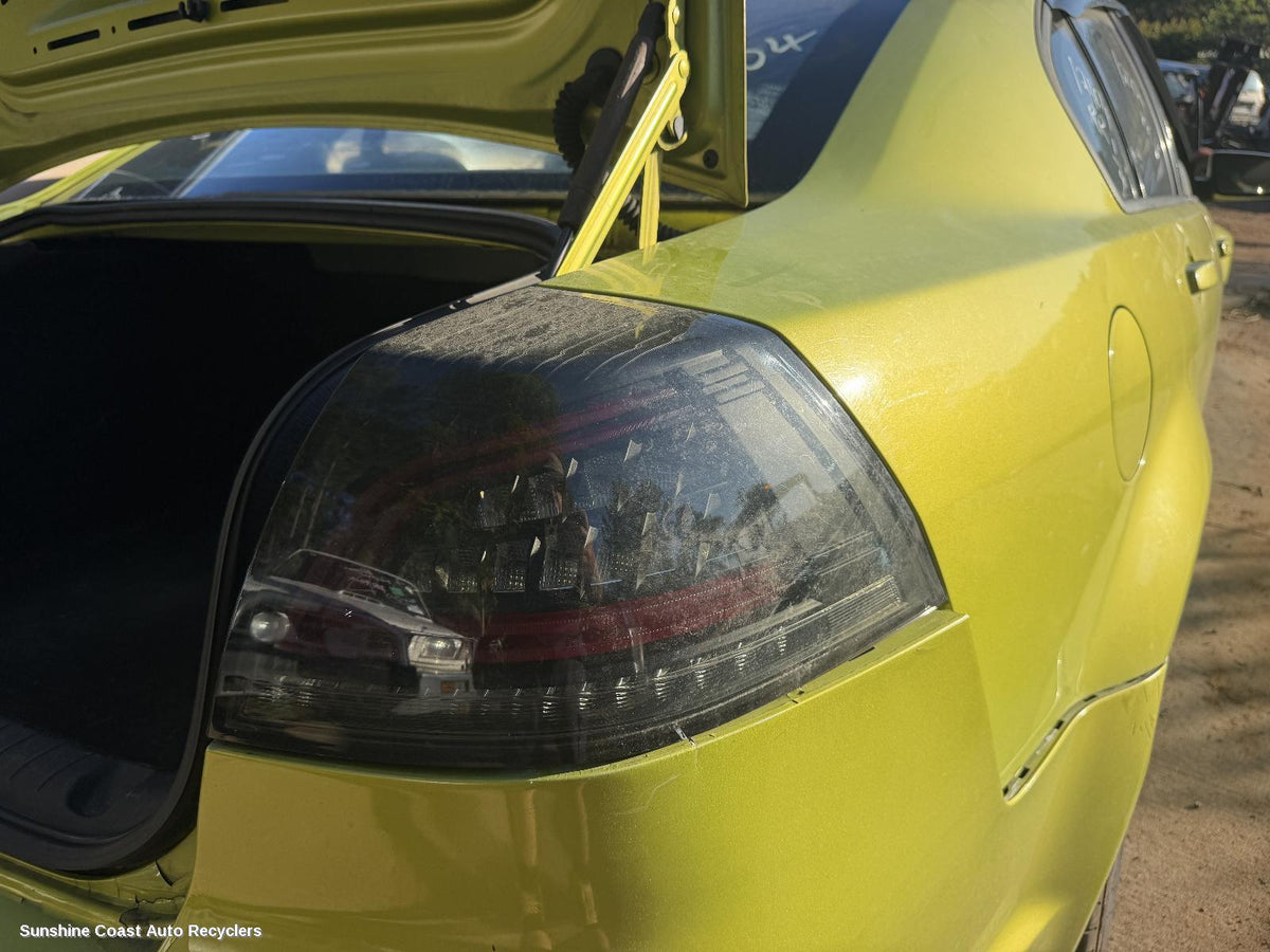 2006-2013 Holden Commodore Right Taillight