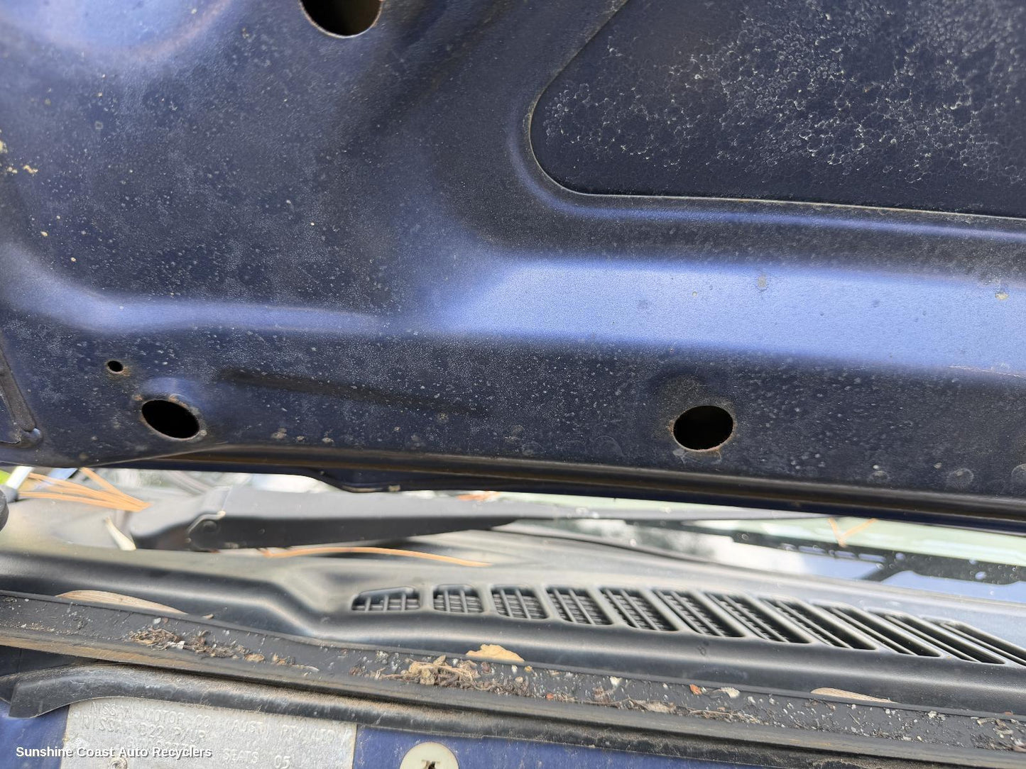 2001 Nissan Navara Wiper Arm
