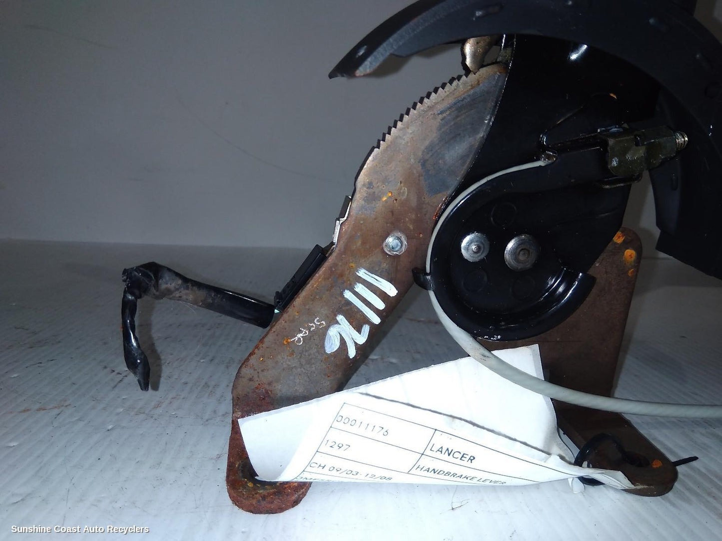 2006 Mitsubishi Lancer Handbrake Lever