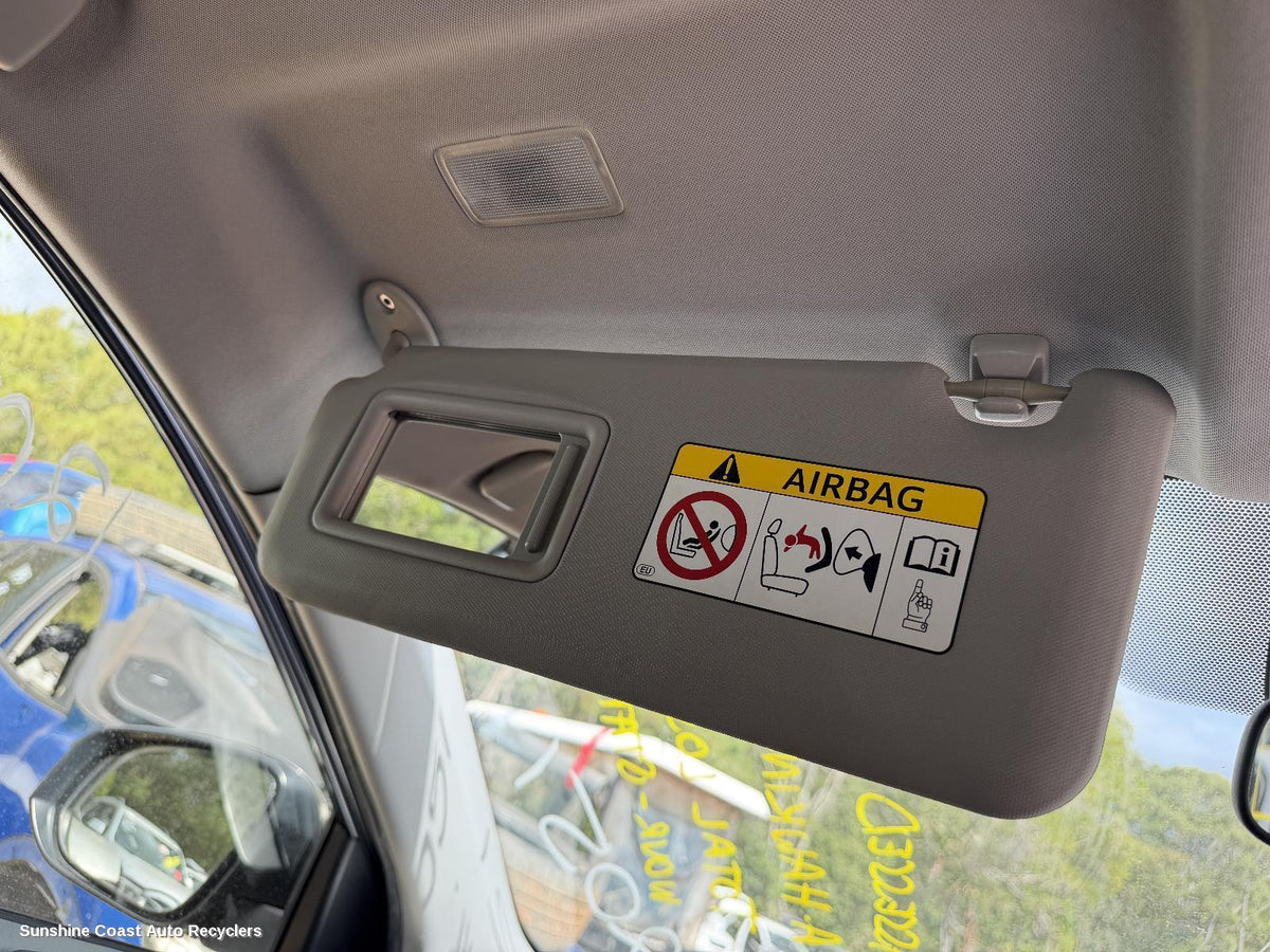 2012-2018 Toyota Rav4 Sunvisor
