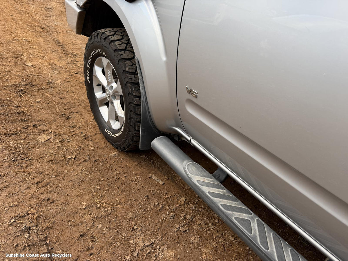 2005-2015 Nissan Navara Mud Flaps