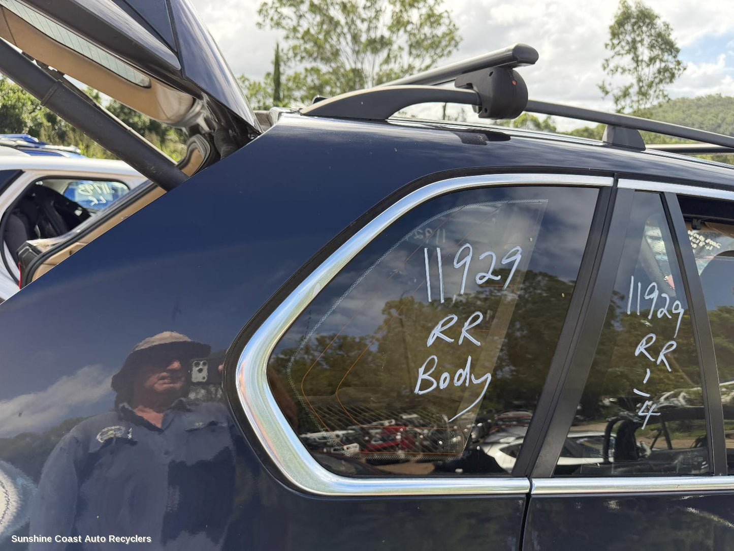 2006-2013 Bmw X5 Right Rear Side Glass