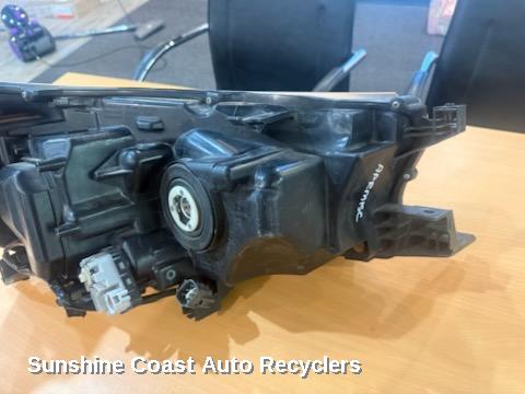 2015-2020 Toyota Hilux Left Headlamp