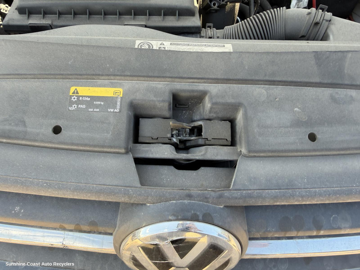 2015-2021 Volkswagen Caddy Bonnet Lock Support
