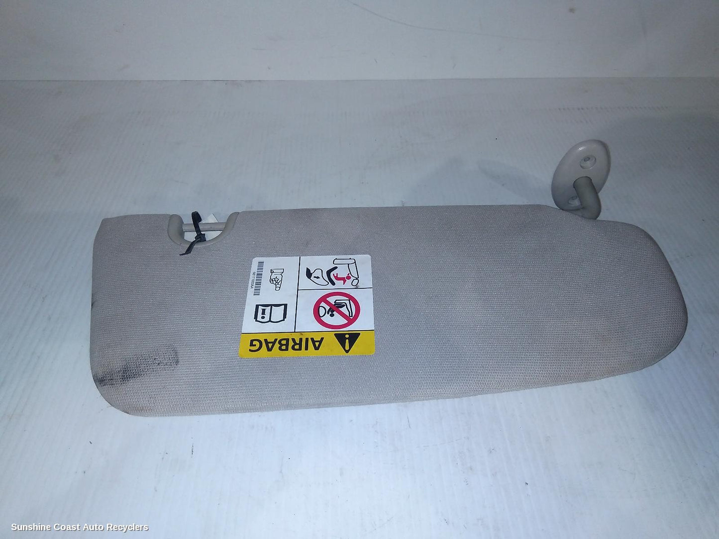 2013 Jeep Patriot Sunvisor