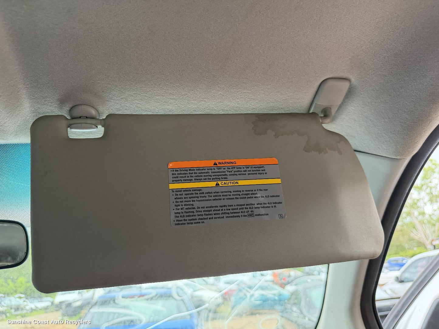2011 Nissan Navara Sunvisor