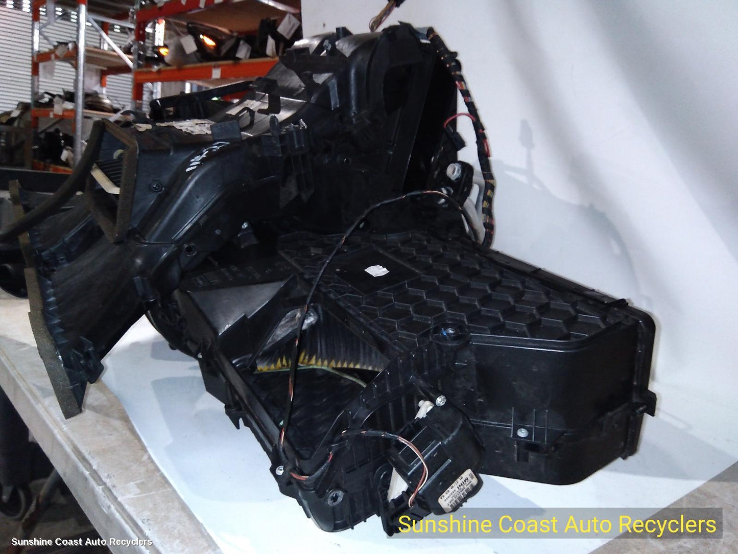 2009 Mini Cooper Heater Core Box