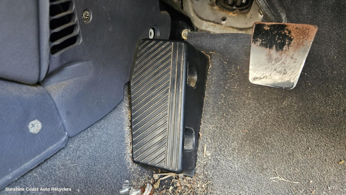 2000-2003 Hyundai Elantra Misc