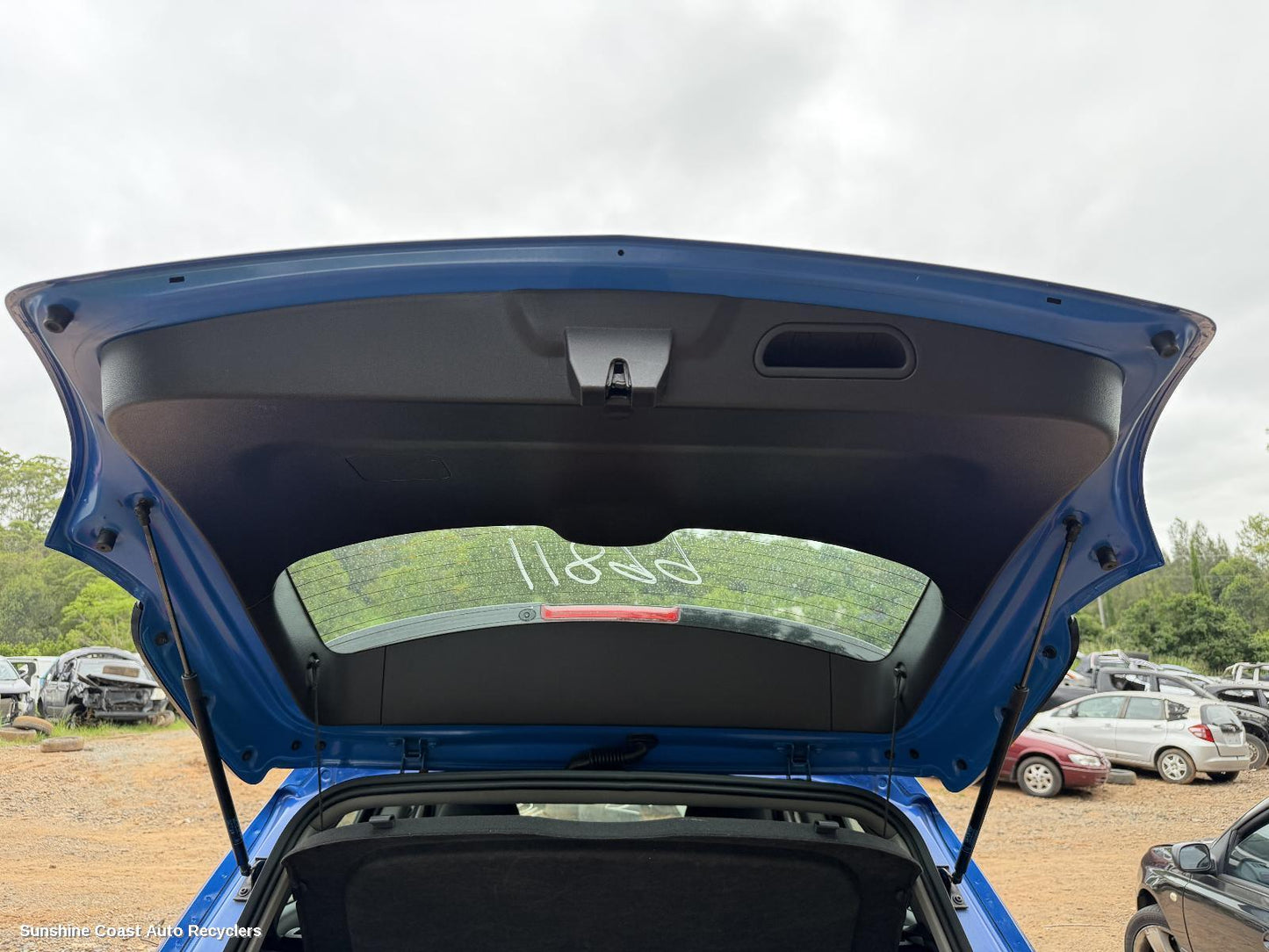 2016 Holden Trax Hatch Strut