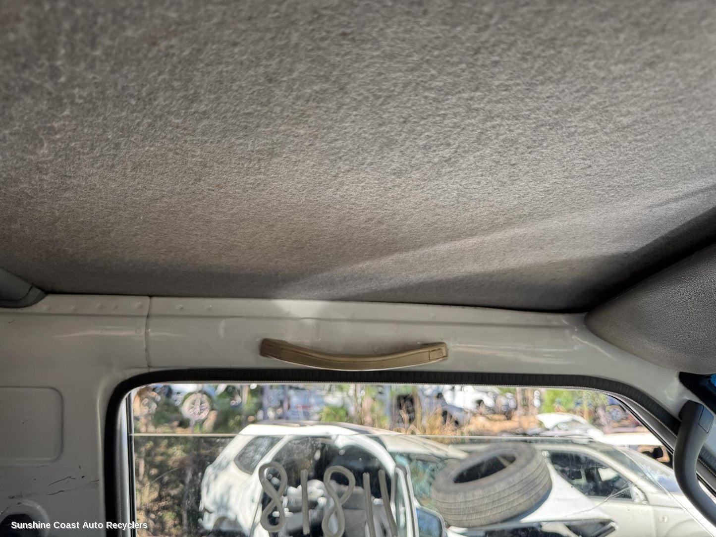 2007 Mitsubishi L300 Grab Handle
