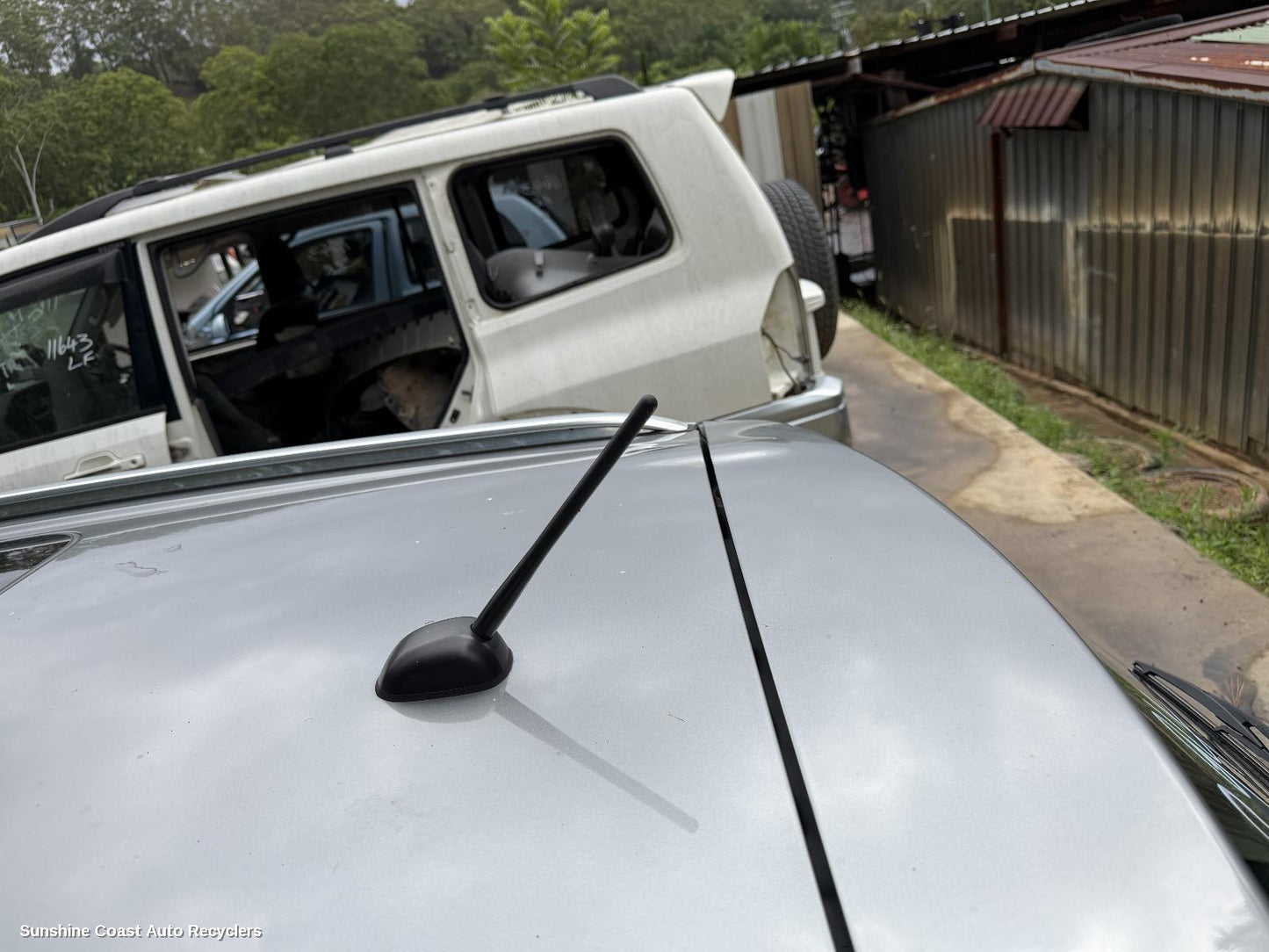 2014 Suzuki S-cross Antenna